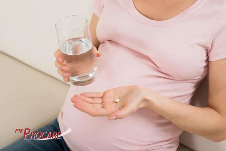 Uống sắt và axit folic cùng lúc được không? 1 Uống sắt và axit folic cùng lúc được không? 1
